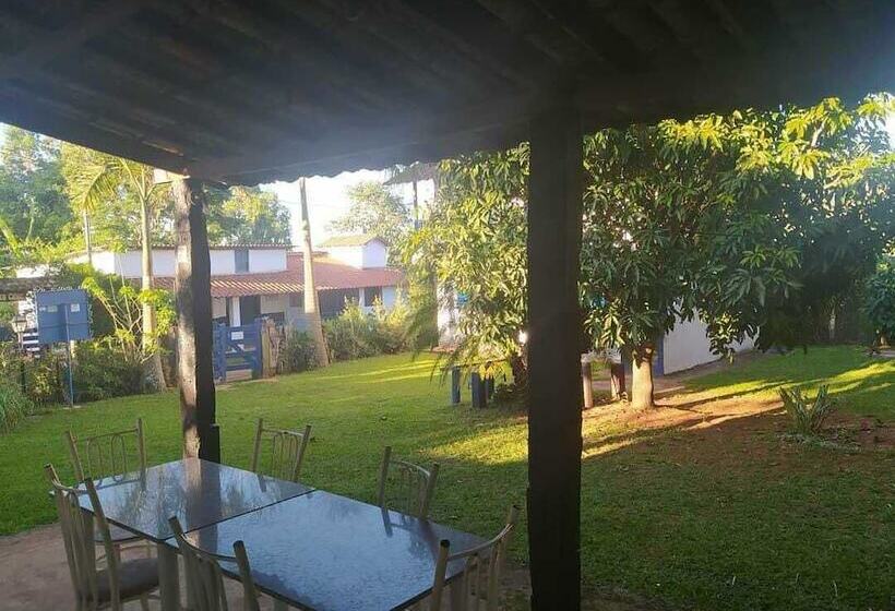 پانسیون Hospedaria Villa Mariana