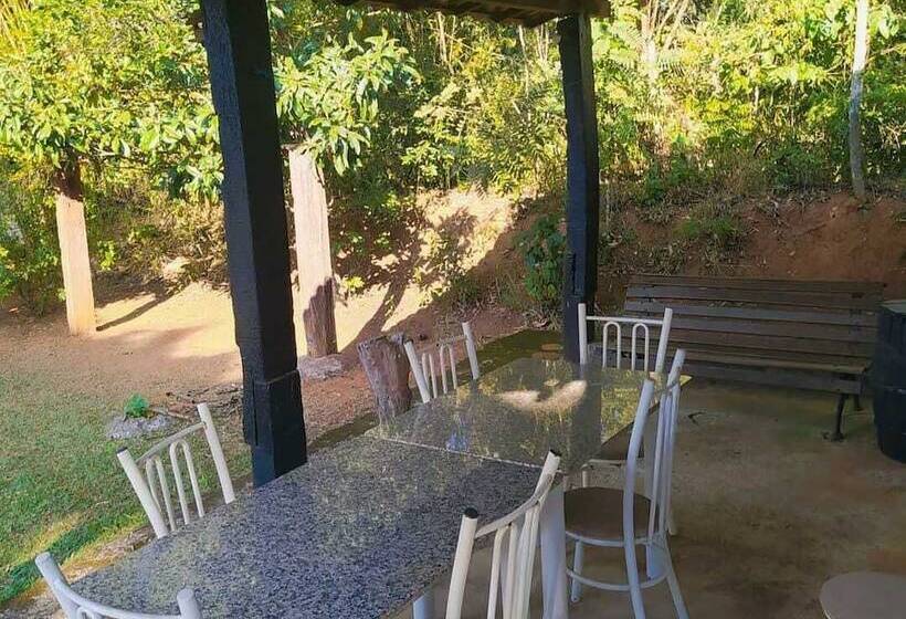 پانسیون Hospedaria Villa Mariana