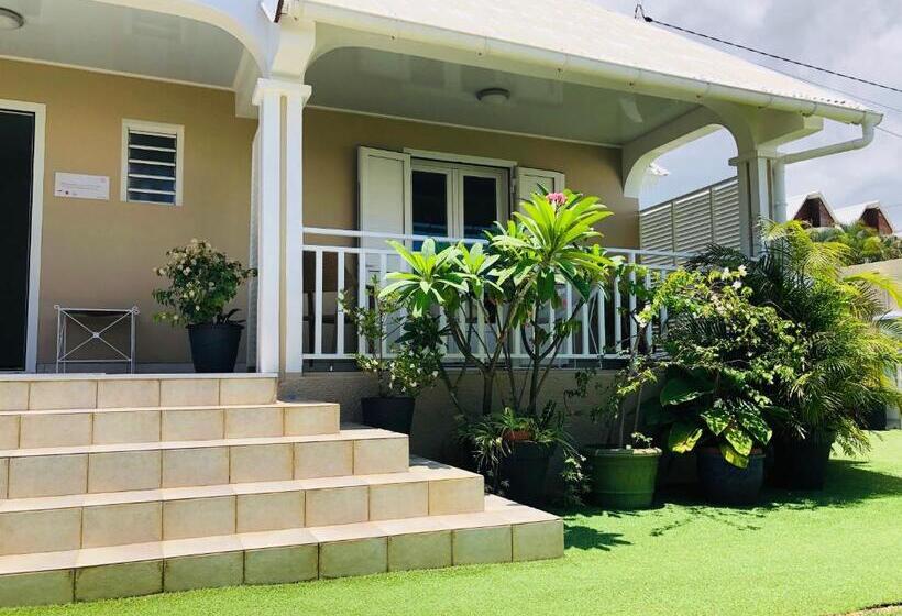 پانسیون La Villa Maé