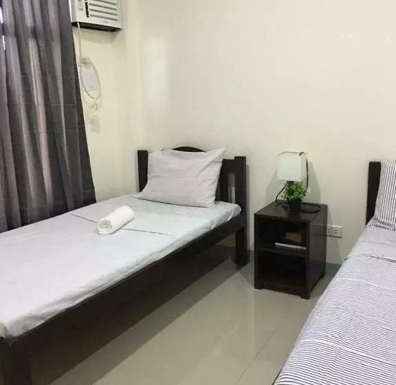 هاستل Grae’s Apartelle