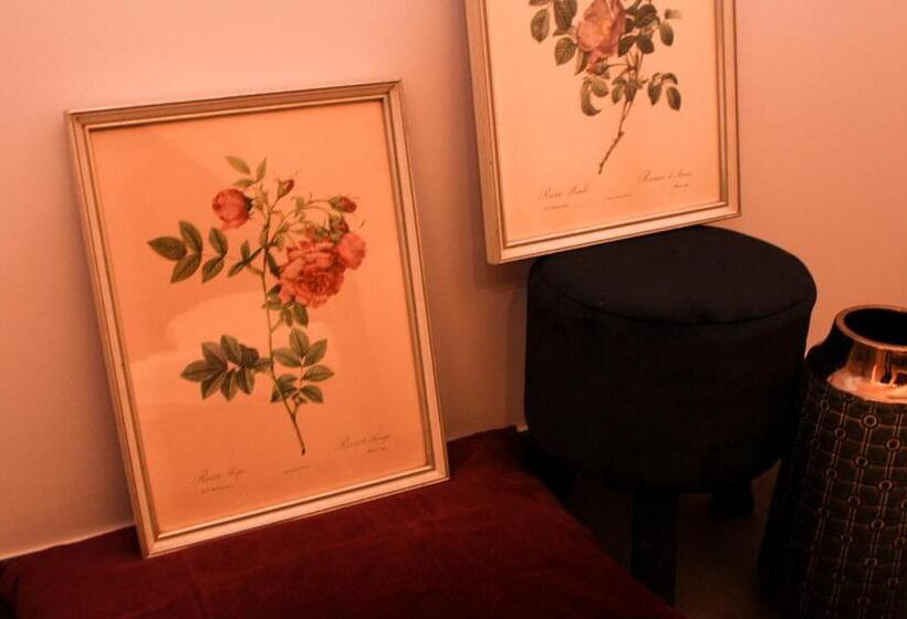 تختخواب و صبحانه Casa Della Nonna