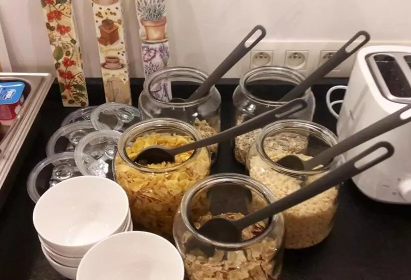 Aamiaismajoitus (B&B) Casa Della Nonna