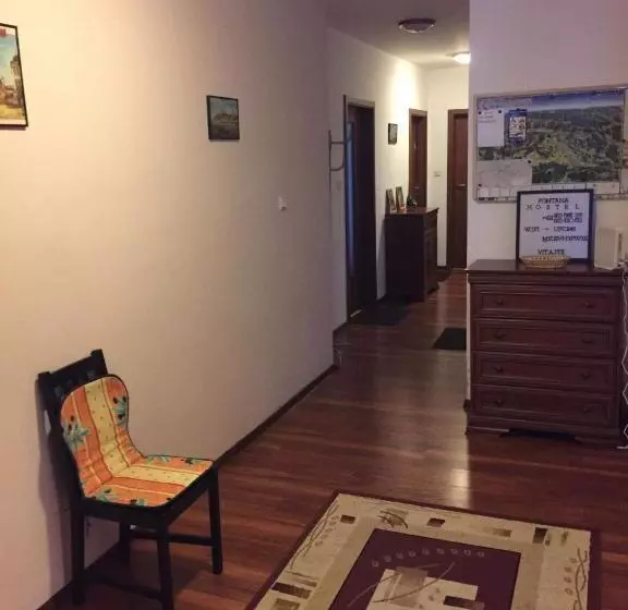 Hostel Fontana