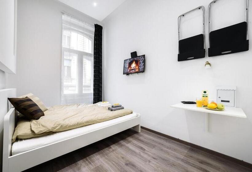 پانسیون Annabelle Downtown Apartments