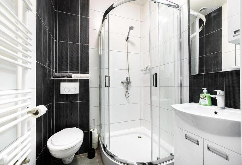 پانسیون Annabelle Downtown Apartments