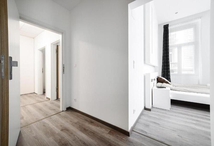 پانسیون Annabelle Downtown Apartments