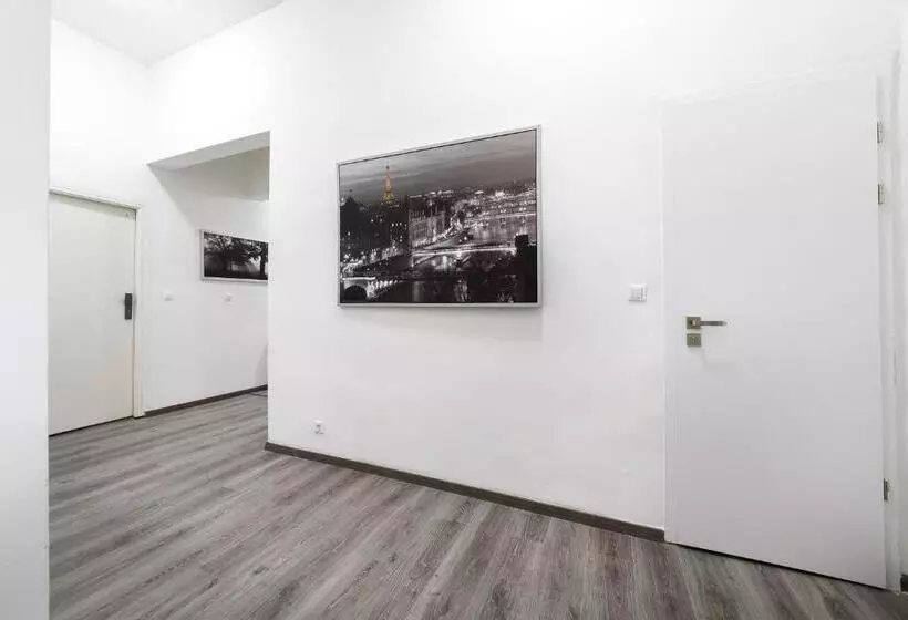 ペンション Annabelle Downtown Apartments