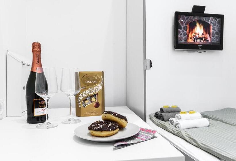 پانسیون Annabelle Downtown Apartments