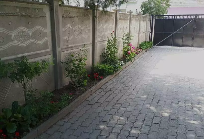 پانسیون Csóka Apartman Pápa