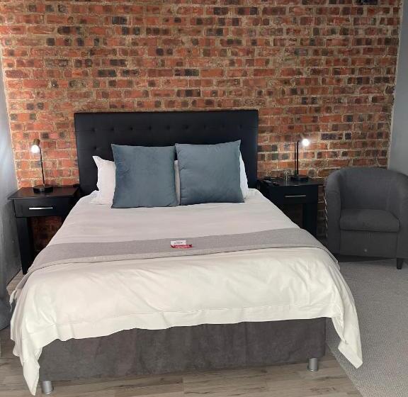 Пансион The Chameleon