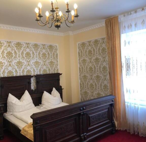 مبيت وإفطار Lambach Villa