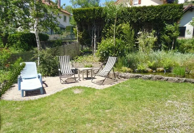 Aamiaismajoitus (B&B) Studio D Hôtes à 10 Km De Gérardmer