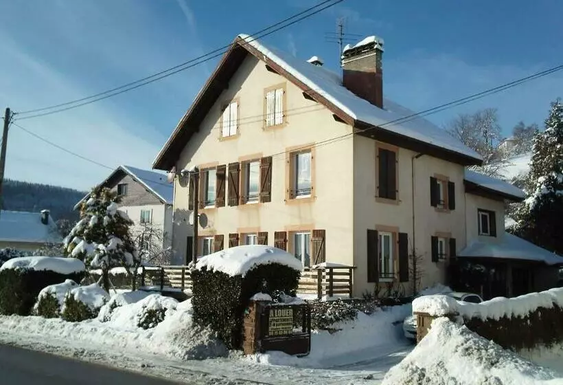 Aamiaismajoitus (B&B) Studio D Hôtes à 10 Km De Gérardmer