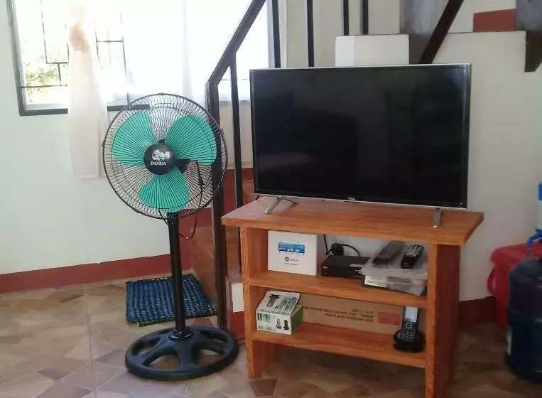 ペンション Bohol Staycation In Tagbilaran City Next To Panglao Island