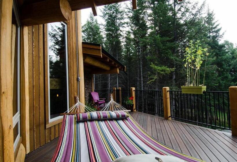 پانسیون Golden Acres Mountain Lodge