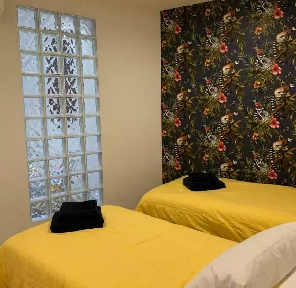 ペンション Hostal Casa Michaels