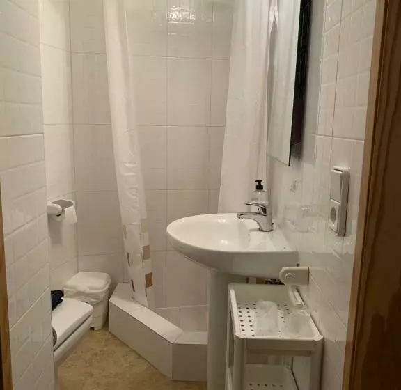 ペンション Hostal Casa Michaels