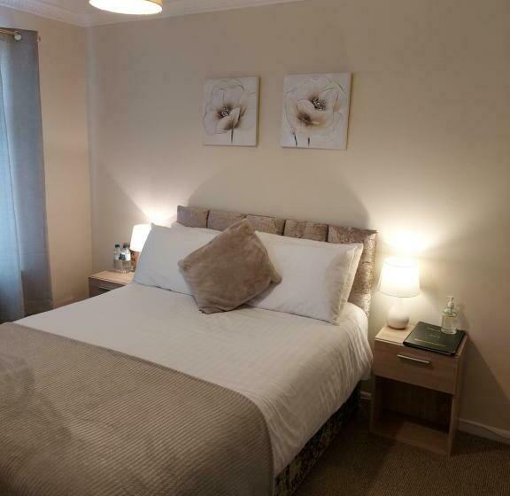 פנסיון Legenderry B&b