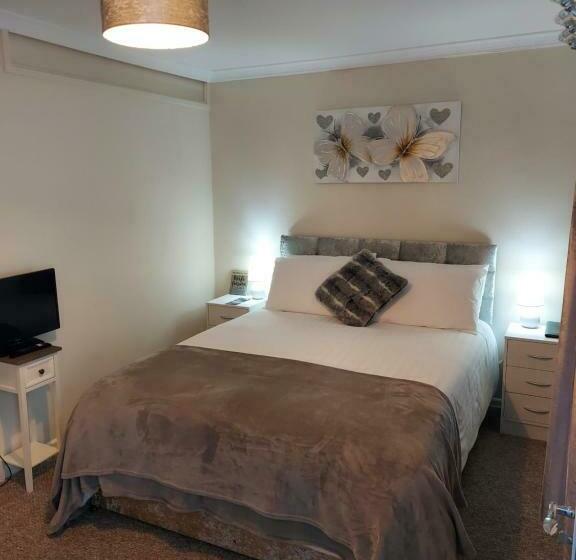 פנסיון Legenderry B&b