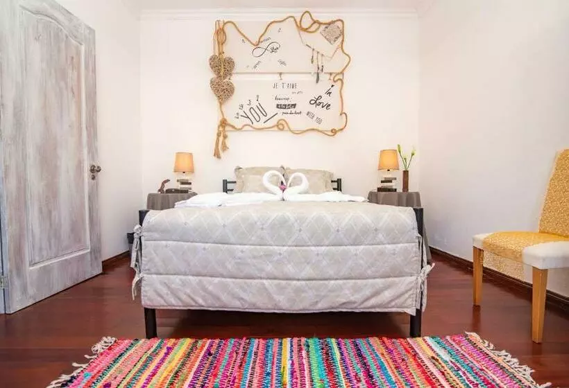 ベッドアンドブレックファースト Casa Inti / Inti House Furnas