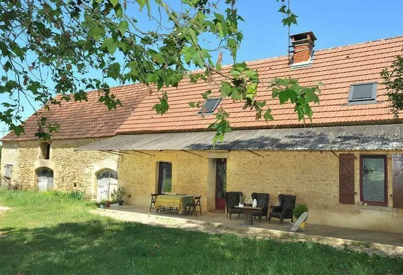 Aamiaismajoitus (B&B) Chambres D Hôtes Gourdon