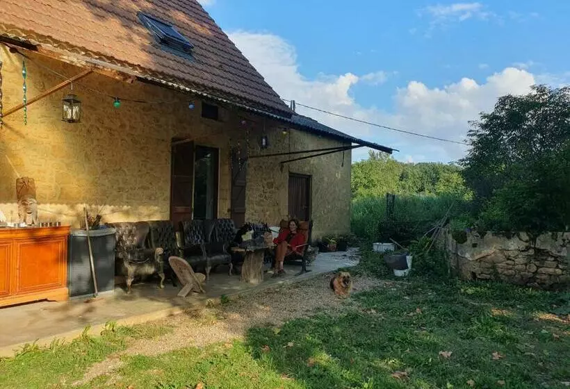 Aamiaismajoitus (B&B) Chambres D Hôtes Gourdon