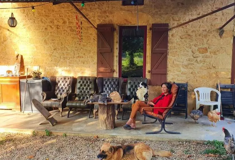 Aamiaismajoitus (B&B) Chambres D Hôtes Gourdon