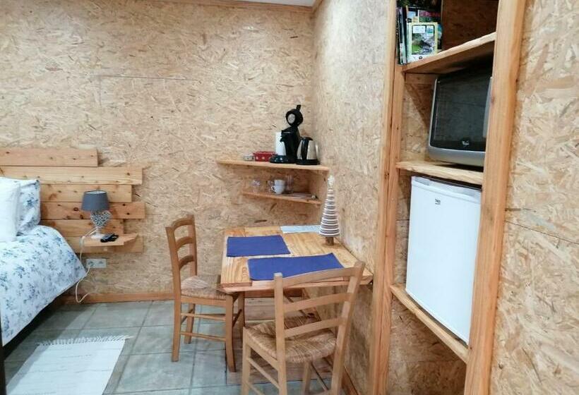 Bed and Breakfast Couettes Et Picotin