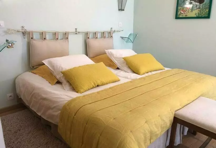 Aamiaismajoitus (B&B) Le Cèdre Bleu