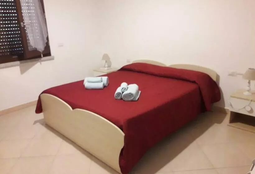 ベッドアンドブレックファースト Le Rondini