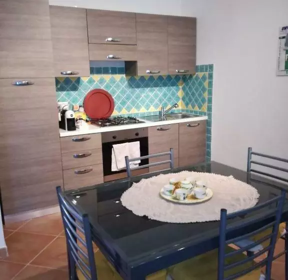 ベッドアンドブレックファースト Le Rondini