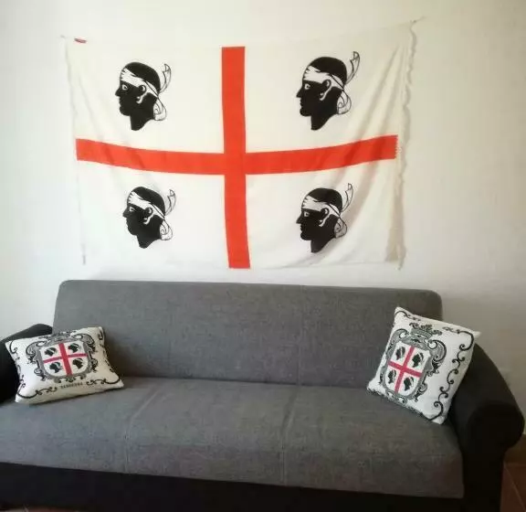 ベッドアンドブレックファースト Le Rondini