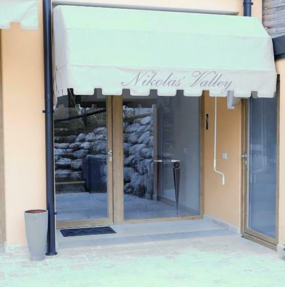 مبيت وإفطار Nikolas Valley