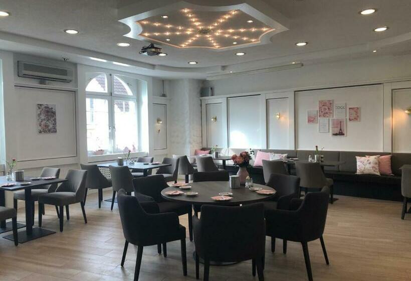 호텔 Gästehaus Adler