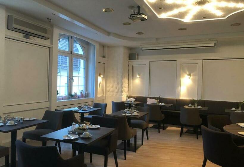 호텔 Gästehaus Adler