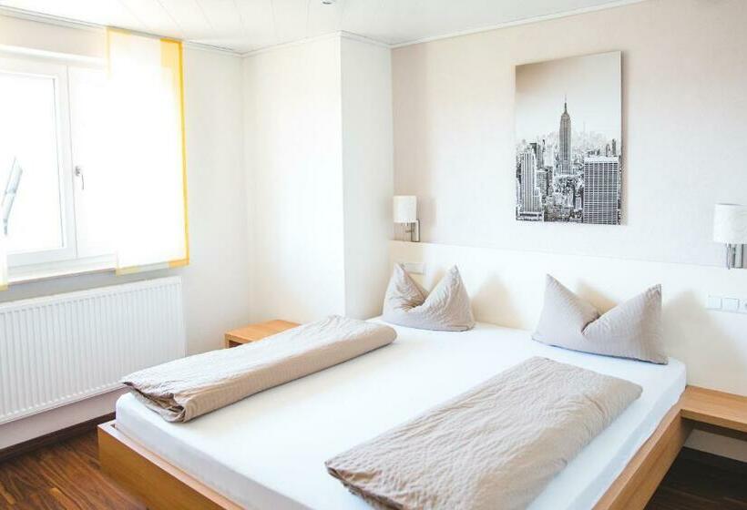 호텔 Gästehaus Adler