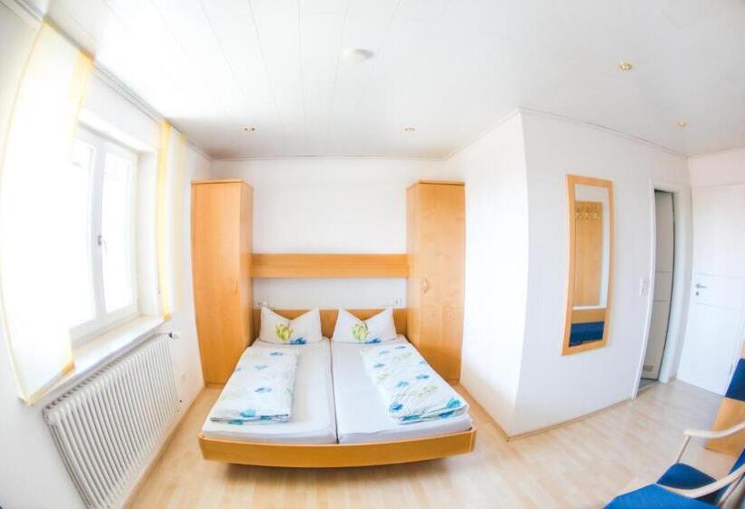 호텔 Gästehaus Adler