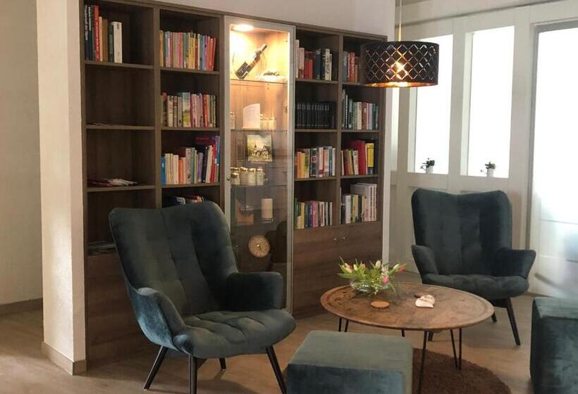 호텔 Gästehaus Adler