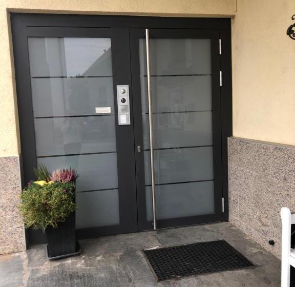 호텔 Gästehaus Adler