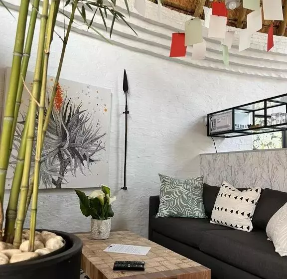 ホテル Hakunamatata Lodge & Health Spa/ Wedding & Conference Venue