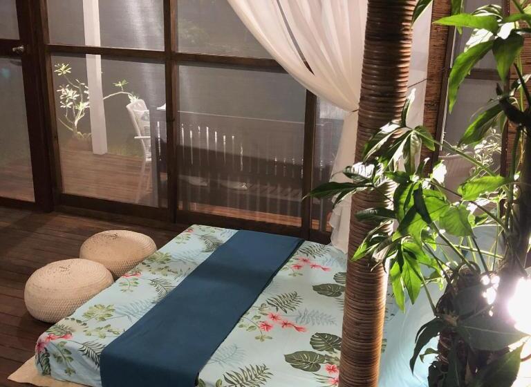 هتل The Cabins At Lvf