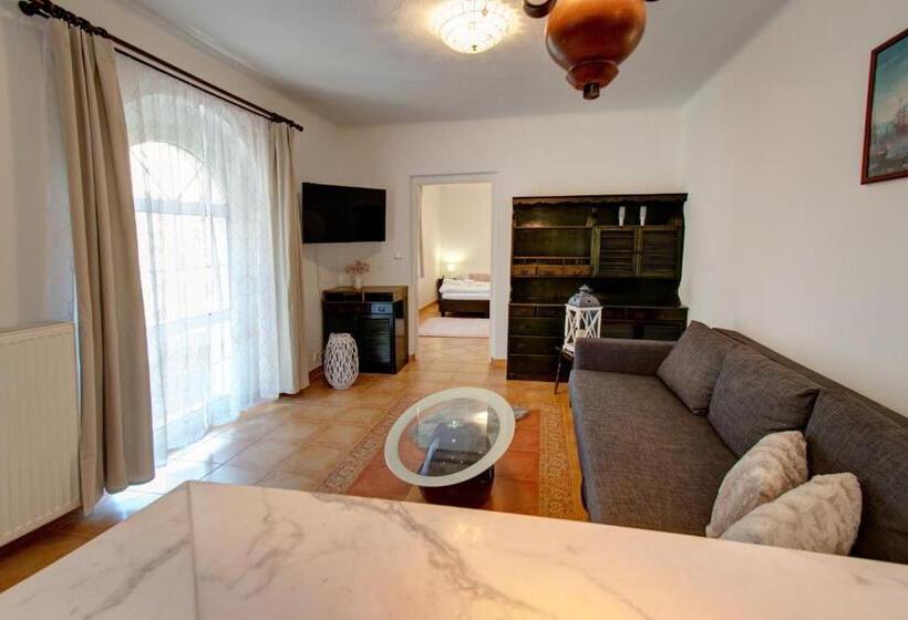 پانسیون Penzion U Zámeckého Parku