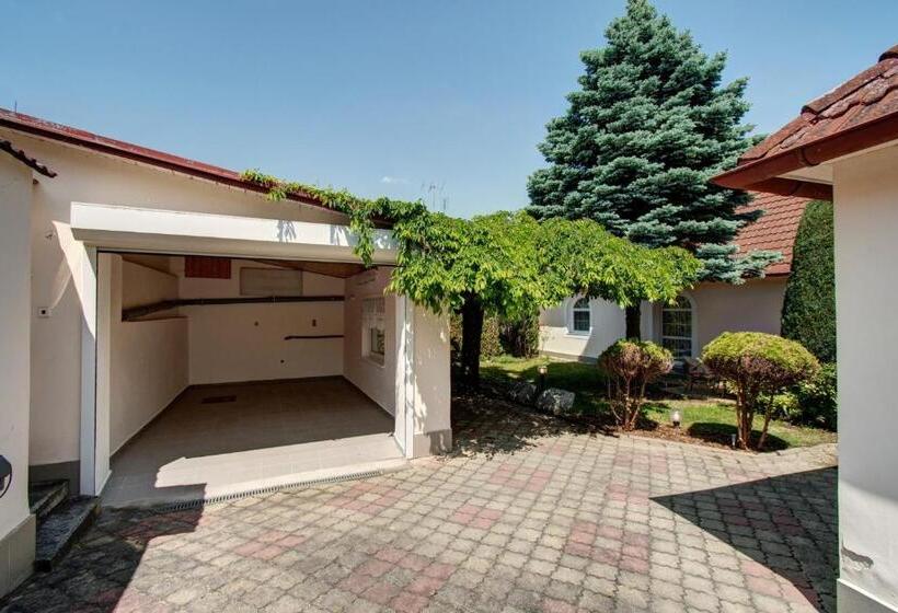 پانسیون Penzion U Zámeckého Parku