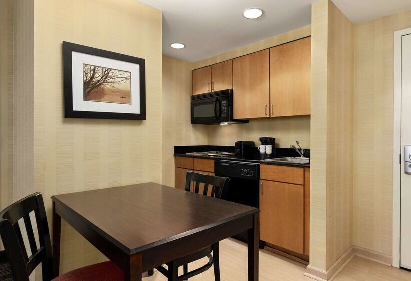 Homewood Suites By Hilton Newtown   Langhorne, Pa