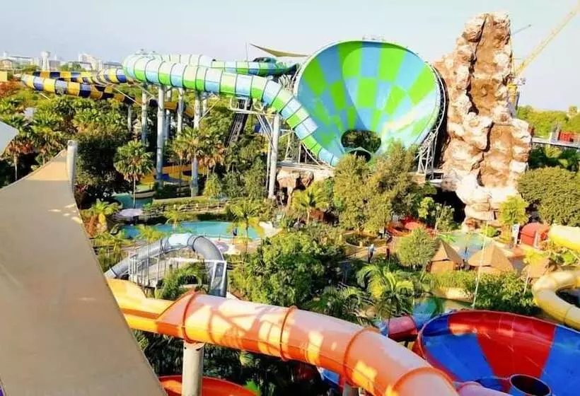 בית מלון כפרי Amari Hua Hin