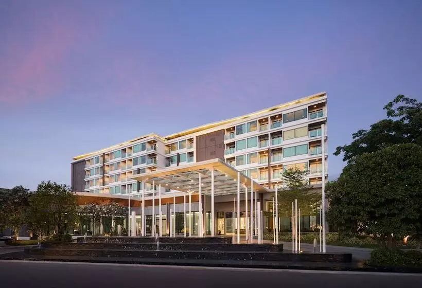 בית מלון כפרי Amari Hua Hin