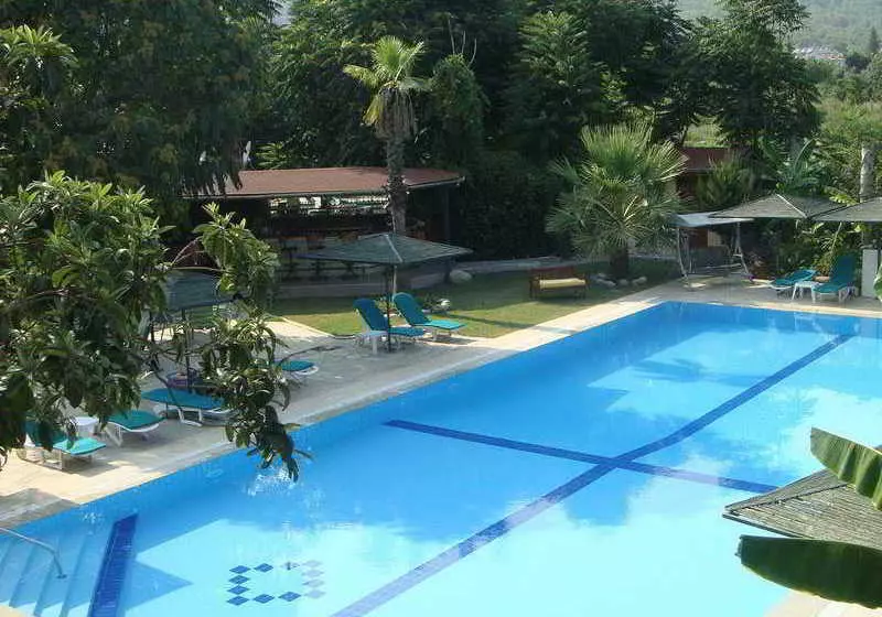 Отель Erendiz Garden