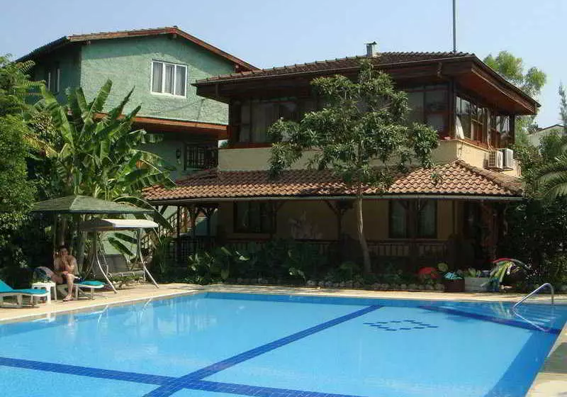 Отель Erendiz Garden