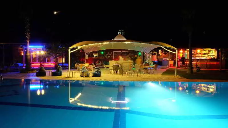 Отель Erendiz Garden