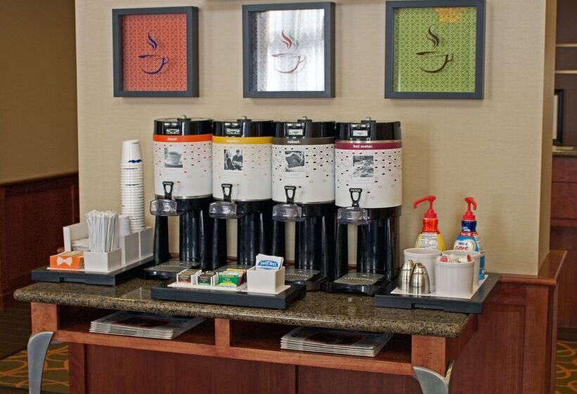 فندق Hampton Inn & Suites Chesapeake Battlefield Blvd
